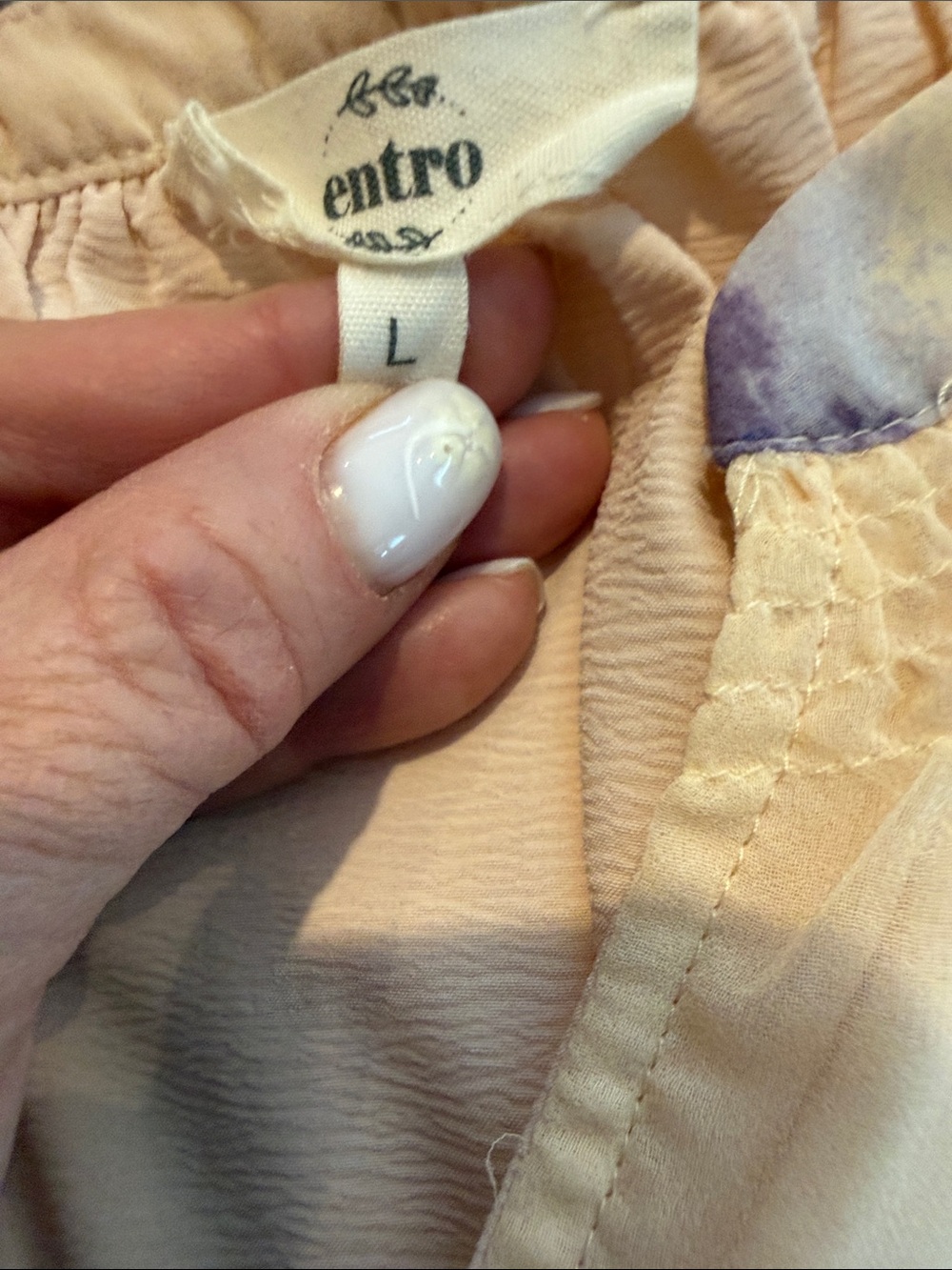entro Cream Blouse with Lavender Floral Print - Picture 5 of 6